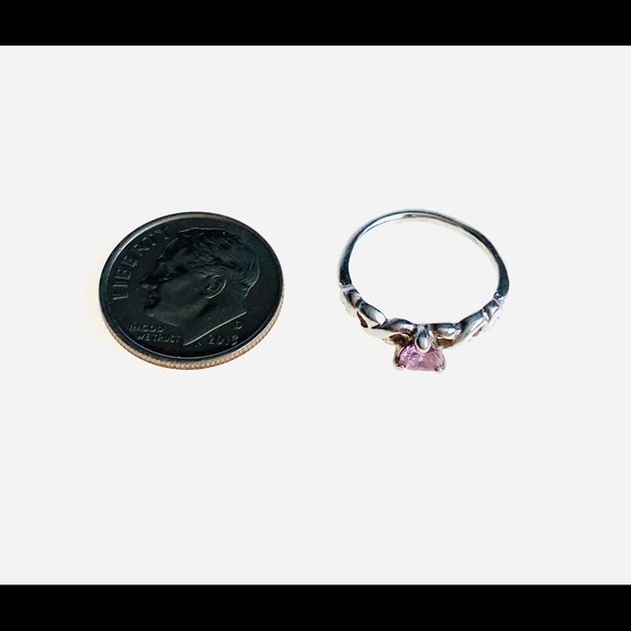 925 CZ Silver Ring Size 4 , 1.11g pink heart - Picture 8 of 8
